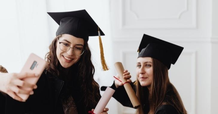 ¿En qué grados necesito un máster habilitante?